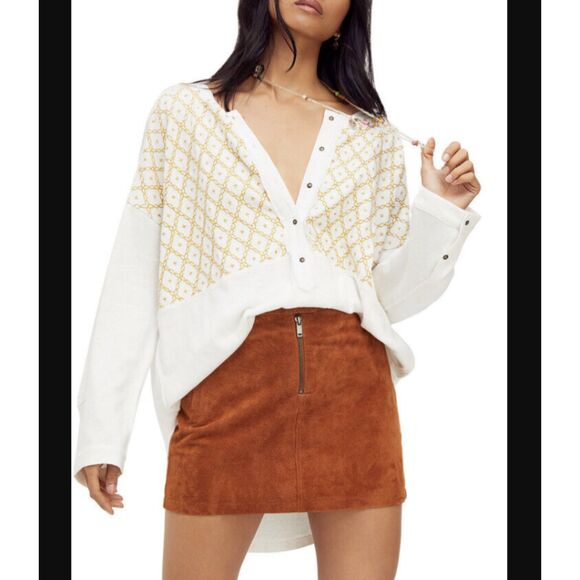 We The Free Tops - We the Free Free Spirit Embroidered White Henley Top Sz M Oversized VGUC Country